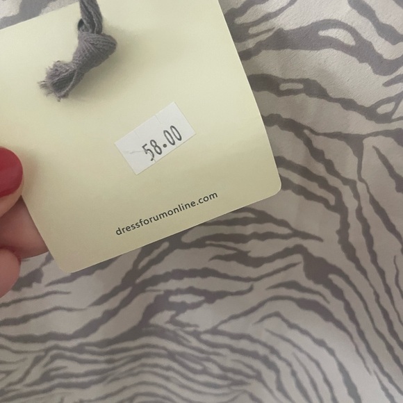 NWT dress forum-small - Picture 4 of 6